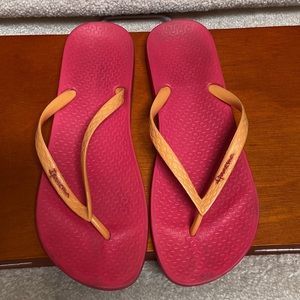 ipanema flip flops / sandals